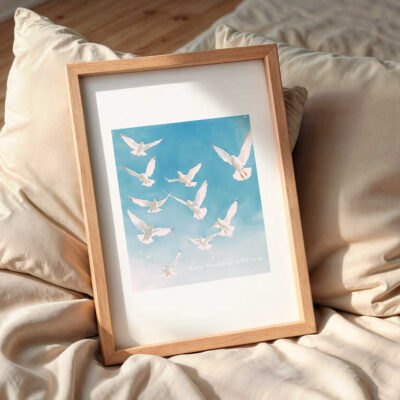 flying-birds-wall-art-frame-on-the-bed